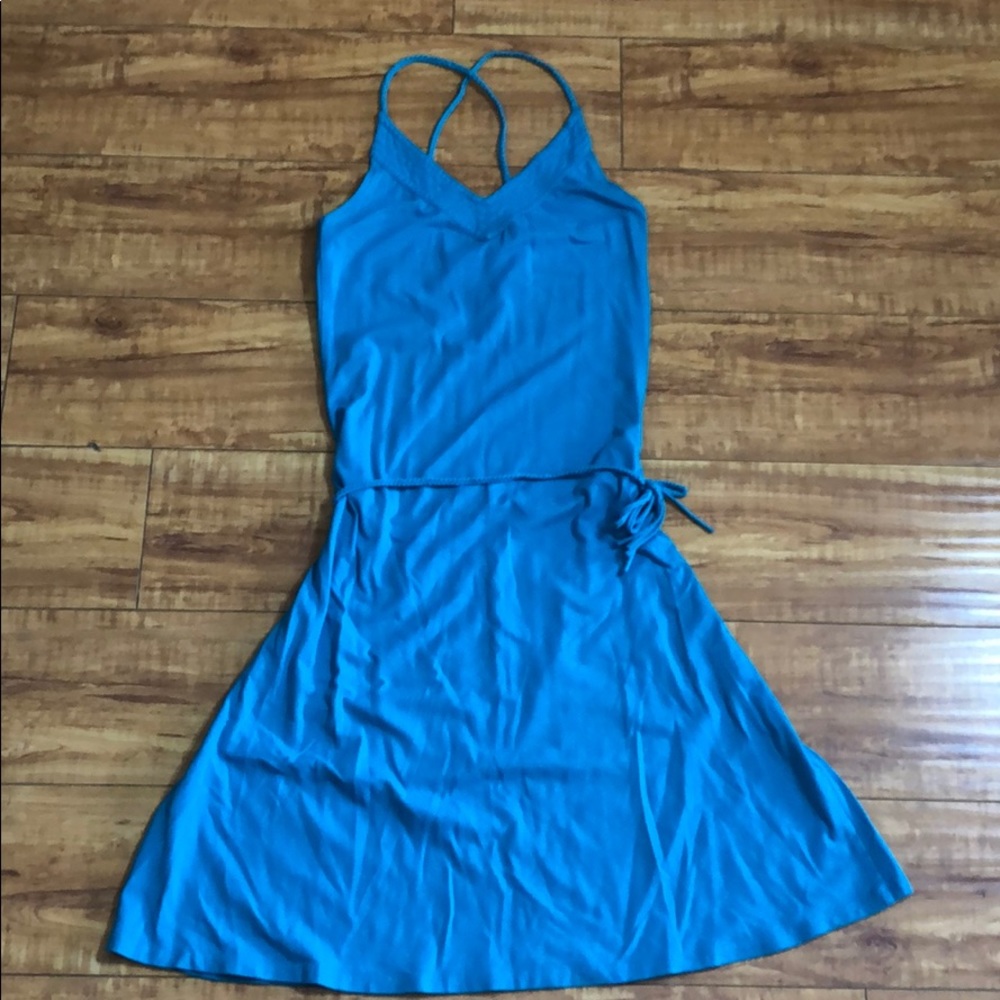 Split turquoise dress